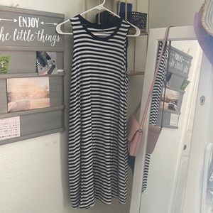 Super cute summer dress!